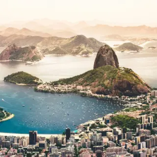 Como limpar mala de viagem? 7 Dicas para diferentes tipos